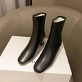 Winter Fashion: Round Head Plush Boots for Women Warm, Comfortable, Side Zipper Outdoor Wear